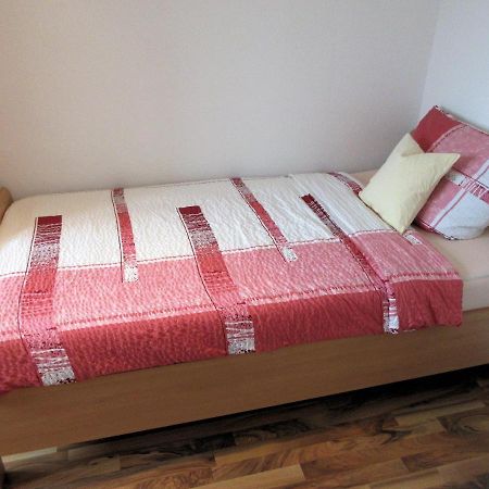 Private Apartment Near Fair Ground Hannover Luaran gambar