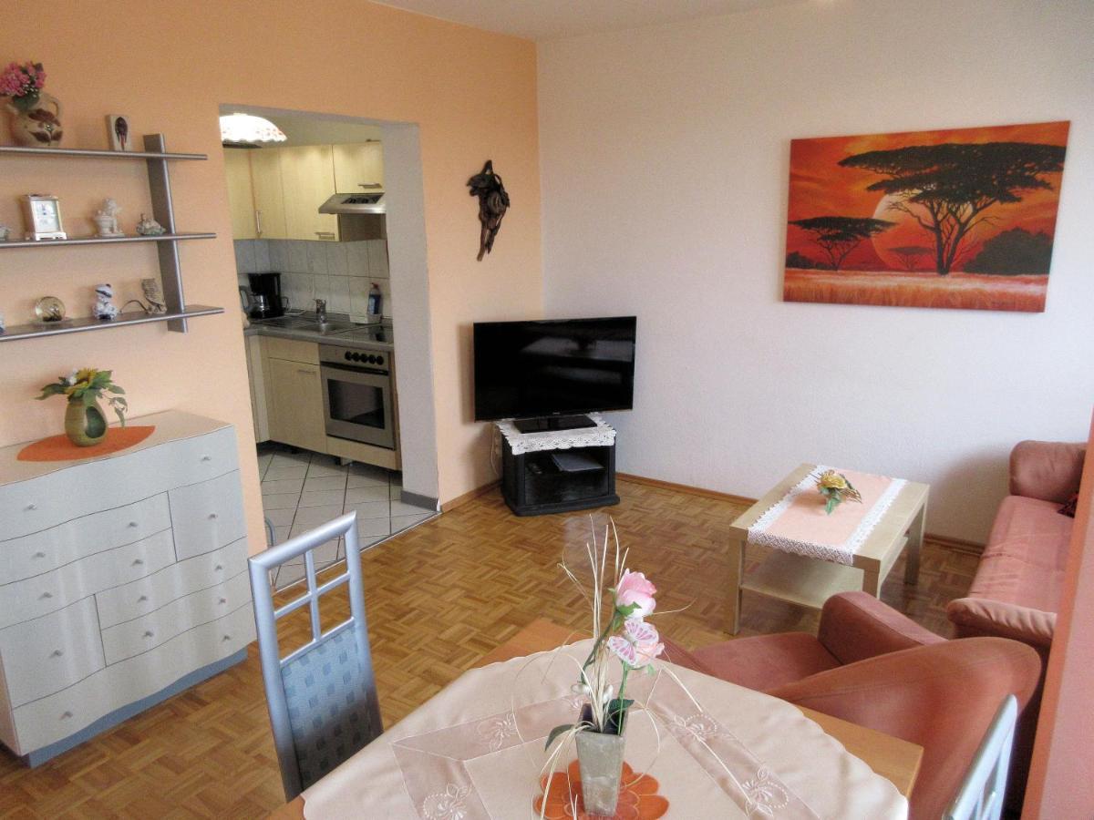 Private Apartment Near Fair Ground Hannover Luaran gambar
